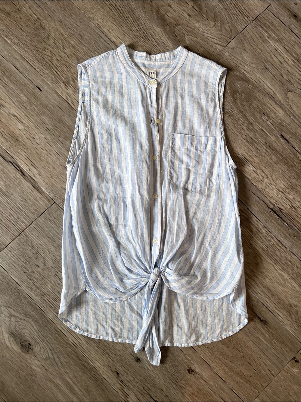 GAP Sleeveless Striped Tie-Front Button Tank - Light Blue & White